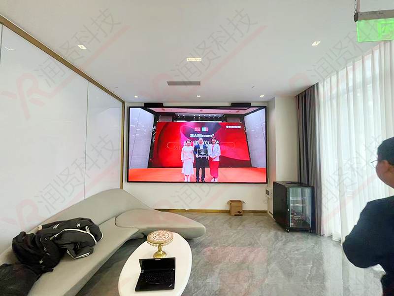 北京幸福美學(xué)醫(yī)療集團(tuán)室內(nèi)高清P1.5全彩LED顯示屏